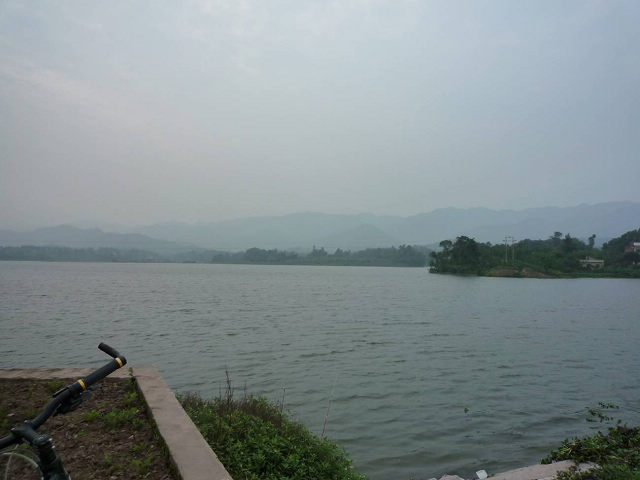 2011051722008.jpg