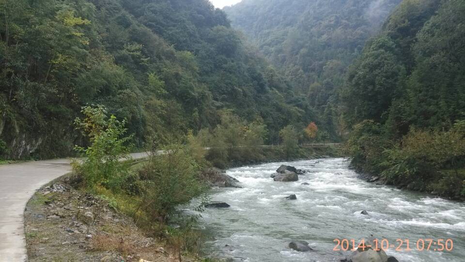 QQ图片20141021210931.jpg