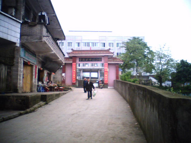 2011051722003.jpg