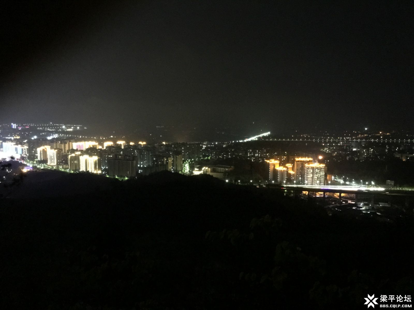 花园寨基站（点2）观梁平新城夜景3.jpg