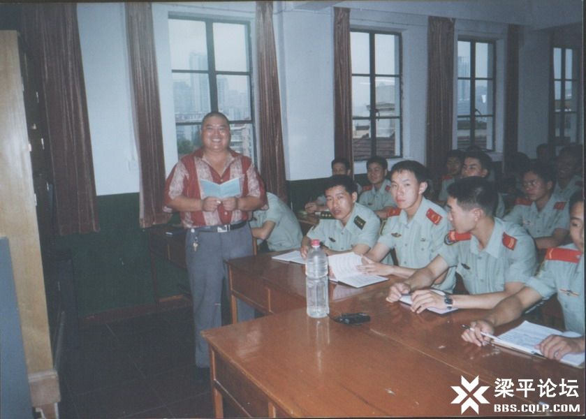 百度胖老师吧上海市公 安局轨道交通分局石宇玉老师求救 抖音快手百度贴吧百科图片视频知道搜索上海胖老师或 ...